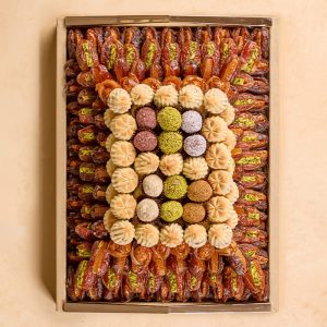 صينية ذهبية فاخرة من الساتان